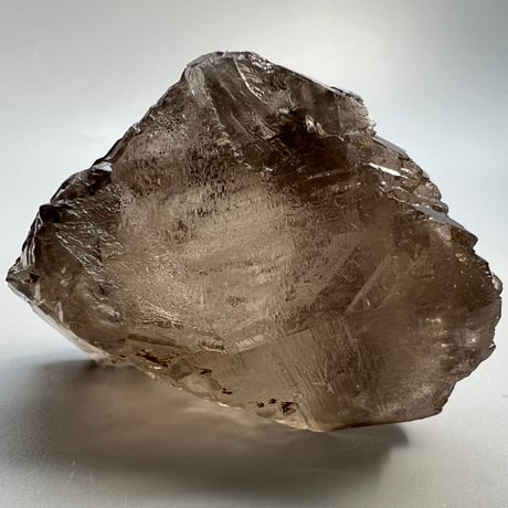 【ガウリシャンカール産】天然ヒマラヤスモーキークォーツ/GauriShankar Himalayan Smoky Quartz