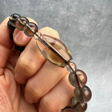 【デザインブレスレット】ガウリシャンカール産天然ヒマラヤスモーキークォーツ/Gaurishankar SmokyQuartz Design Bracelet