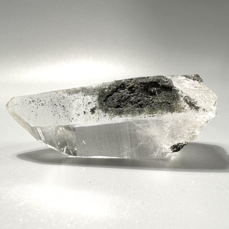 【ガネッシュヒマール産】クローライトイン天然ヒマラヤ水晶ナチュラルポイント⑤/Ganesh Himal Chlorite in Himalayan Quartz Natural Point
