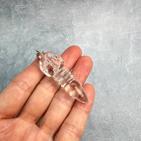 【ガネッシュヒマール産】天然ヒマラヤ水晶"手磨き加工"ペンデュラムペンダント(バジュラ.プルバ)/Ganesh Himal Himalayan Quartz Pendulum