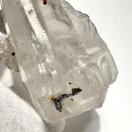 【ガネッシュヒマール産】リモナイト・マイカイン天然ヒマラヤ水晶 "クベーラ"仏像/Ganesh himal  Limonite Mica in himalayan quartz  "kuber"