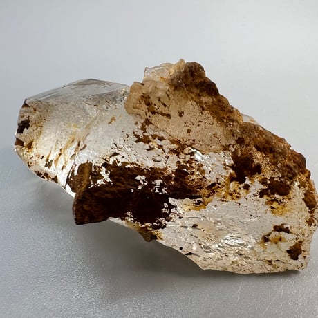 【ガネッシュヒマール産】リモナイトインヒマラヤ水晶 クラスター/Ganesh Himal Limonite in Himalayan Quartz Cluster