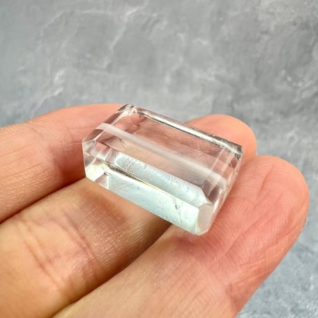 【ガネッシュヒマール産】天然ヒマラヤ水晶"手磨き加工"スクエアビーズ②/Ganesh Himal  Himalayan Quartz Square Beads