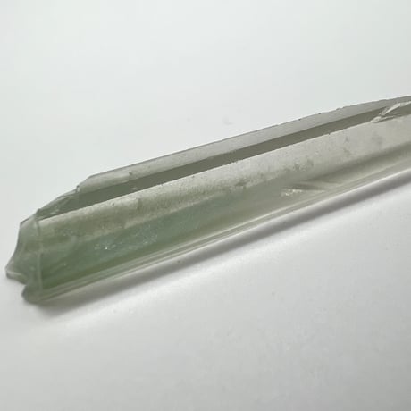 マダガスカル産クローライトインクォーツ/Madagascar Chlorite in Quartz