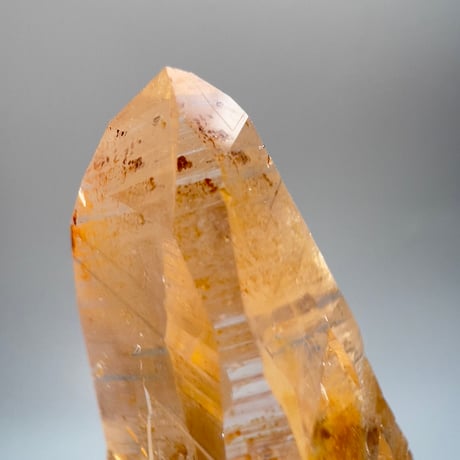 【ガネッシュヒマール産】リモナイトイン天然ヒマラヤ水晶"ポイント"/Ganesh Himal Himalayan Quartz"Point"