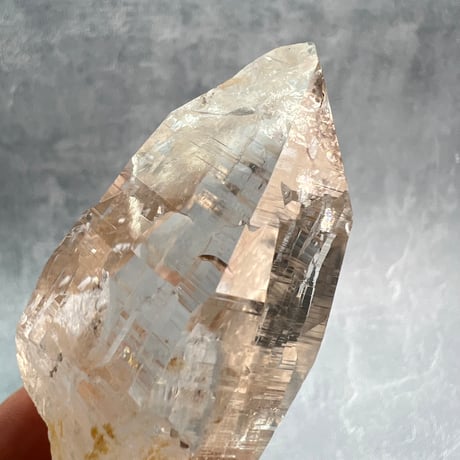 ハイクオリティ【ガネッシュヒマール産】天然ヒマラヤ水晶/Ganesh Himal Himalayan Quartz
