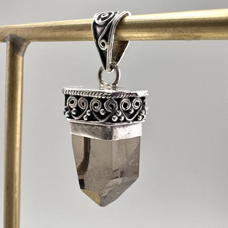 【ガウリシャンカール産】天然ヒマラヤスモーキークォーツ シルバー925ペンダントトップ/GauriShankar Himalayan Smoky Quartz S/V925Pendant Top