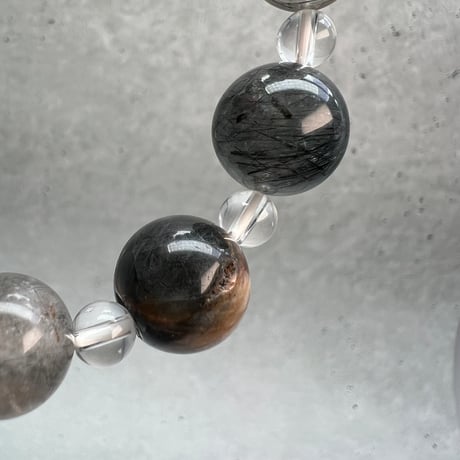 【ガネッシュヒマール産】アクチノライトイン天然ヒマラヤ水晶デザインブレスレット/Ganesh Himal Actinolite in Himalayan Quartz Design Bracelet