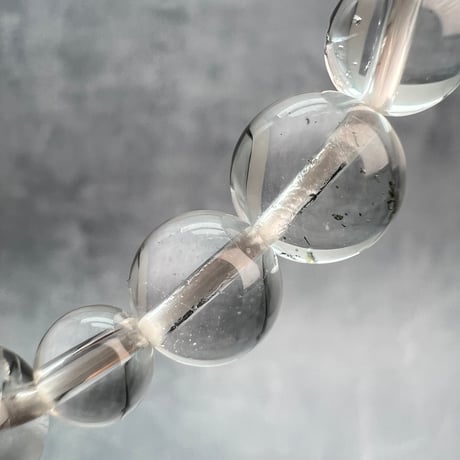 【ガネッシュヒマール産】"手磨き"天然ヒマラヤ水晶ブレスレット/Ganesh Himal Himalayan Quartz Bracelet