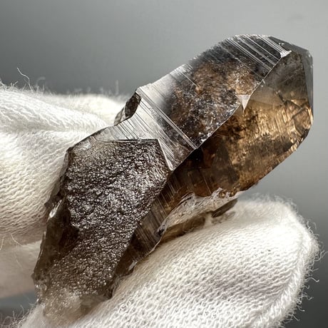 ガウリシャンカール産天然ヒマラヤスモーキークォーツミニクラスター/GauriShankar Himalayan Smoky Quartz
