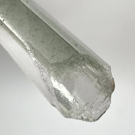 マダガスカル産クローライトインクォーツ/Madagascar Chlorite in Quartz