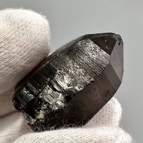 ガウリシャンカール産天然ヒマラヤスモーキークォーツポイント/GauriShankar Himalayan Smoky Quartz