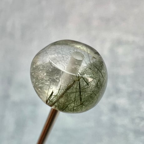 【ガネッシュヒマール産】アクチノライトイン天然ヒマラヤ水晶 タイヤ型ビーズ⑦/Ganesh Himal Actinolite in Himalayan Quartz Tire beads