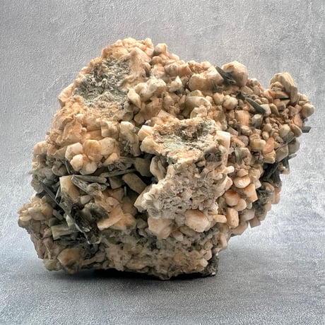 【大特価】ガネッシュヒマール産曹長石&クローライトイン天然ヒマラヤ水晶/Ganesh Himal Feldspar&Chlorite in Himalayan Quartz
