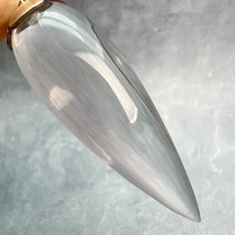 【ガネッシュヒマール産】天然ヒマラヤ水晶"手磨き加工"ペンデュラムペンダントトップ/Ganesh Himal Himalayan Quartz Pendulum Pendant Top