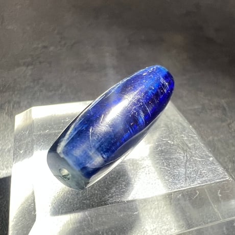 【ハイクオリティ】ネパール産天然ヒマラヤカイヤナイト バレルビーズ①/Nepal﻿ Himalayan Kyanite﻿ Barrel Beads