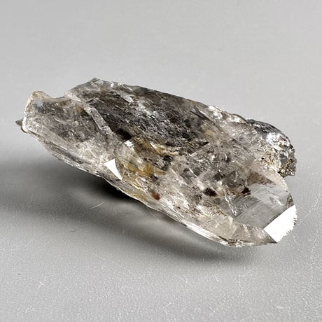 【ガネッシュヒマール産】マイカイン天然ヒマラヤ水晶 ミニポイント/Ganesh Himal Limonite in Himalayan Quartz Mini Point