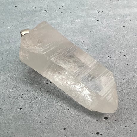 【カイラス産】天然ヒマラヤ水晶バチカン付きペンダントトップ①/Kailash Himalayan Quartz Pendant Top