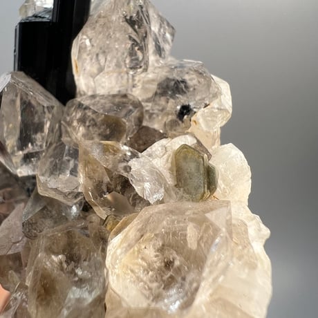 【ガネッシュヒマール産】ブラックトルマリンイン天然ヒマラヤ水晶/Ganesh Himal Himalayan Quartz