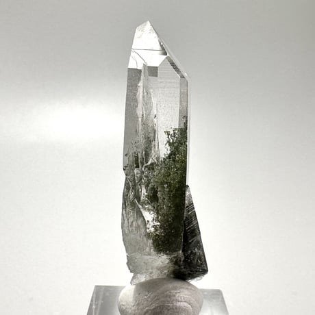 【ガネッシュヒマール産】クローライトイン天然ヒマラヤ水晶ミニポイント/Ganesh Himal Chlorite in Himalayan Quartz Mini Point