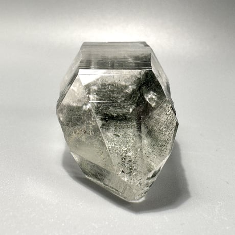 【ガネッシュヒマール産】クローライトイン天然ヒマラヤ水晶ナチュラルポイント⑤/Ganesh Himal Chlorite in Himalayan Quartz Natural Point