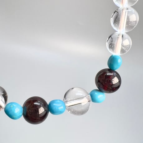【アリゾナターコイズ×ネパールガーネット×天然ヒマラヤ水晶】デザインブレスレット/Arizona Turquoise×Nepal Garnet×Himalayan Quartz Bracelet