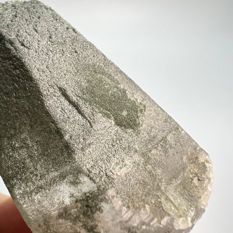 大特価【ガネッシュヒマール産】クローライトイン天然ヒマラヤ水晶❹/Ganesh Himal Chlorite in Himalayan Quartz