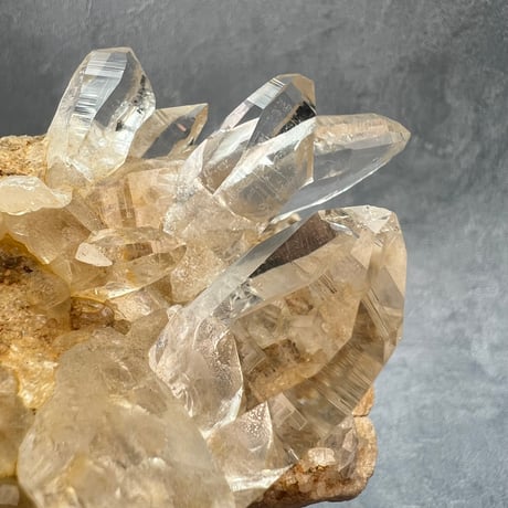 【ガネッシュヒマール産】リモナイトイン天然ヒマラヤ水晶/Ganesh Himal Limonite in Himalayan Quartz