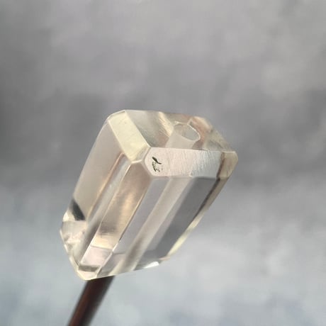 【ガウリシャンカール産】天然ヒマラヤスモーキークォーツ"手磨き加工"スクエアビーズ⑤/Gaurishankar Himalayan Smoky Quartz Square Beads