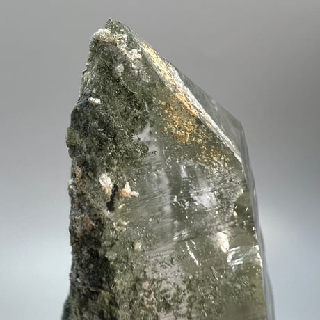 【ガネッシュヒマール産】クローライトイン天然ヒマラヤ水晶/Ganesh Himal Chlorite in Himalayan Quartz