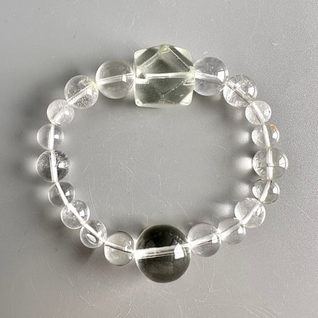 【カイラス産】"手磨き"天然ヒマラヤ水晶 デザインブレスレット/Kailash Himalayan Quartz Design Bracelet