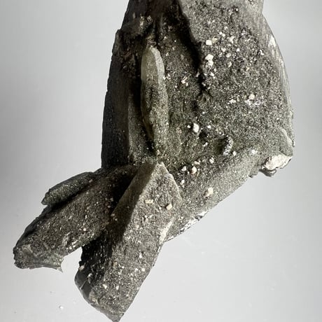 大特価【ガネッシュヒマール産】クローライトイン天然ヒマラヤ水晶/Ganesh Himal Chlorite in Himalayan Quartz