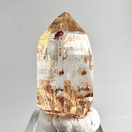 【ガネッシュヒマール産】リモナイトイン天然ヒマラヤ水晶ミニポイント⑥/Ganesh Himal Limonite in Himalayan Quartz Mini Point