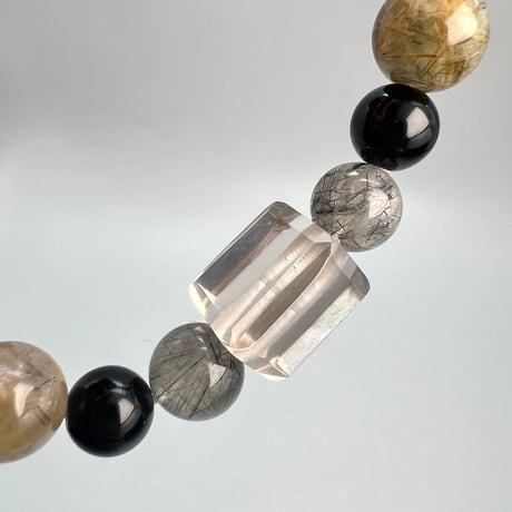 【デザインブレスレット】ガネッシュヒマール産×ガウリシャンカール産×チベットモリオン/Ganesh Himal×GauriShankar×Morion Bracelet