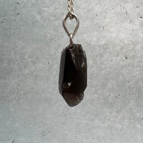 【ガウリシャンカール産】天然ヒマラヤスモーキークォーツ バチカン付きペンダントトップ/Gaurishankar HimalayanSmoky Silver925 pendant top