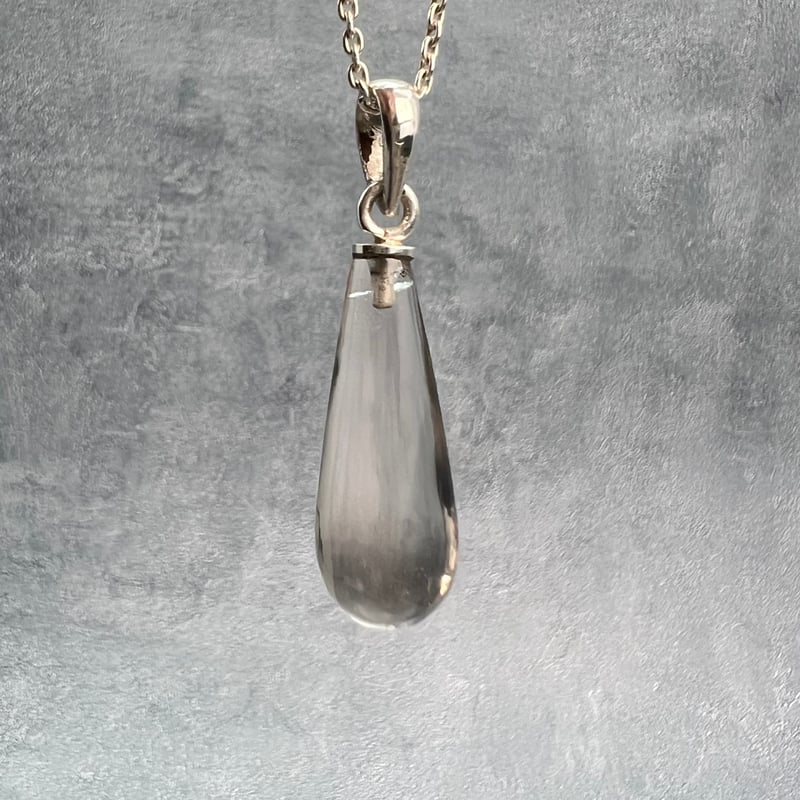 ガウリシャンカール産 ヒマラヤ水晶 ライトスモーキークォーツ 原石　ペンダント ガウリシャンカール産 ヒマラヤ水晶 ライトスモーキークォーツ