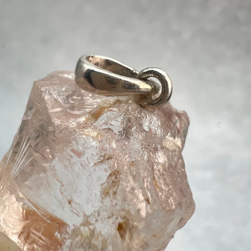 カイラス産】天然ヒマラヤ水晶バチカン付きペンダントトップ⑤