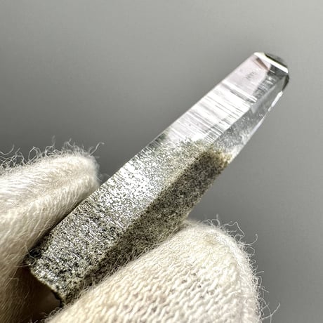 【ガネッシュヒマール産】クローライトイン天然ヒマラヤ水晶ミニポイント/Ganesh Himal Chlorite in Himalayan Quartz Mini Point