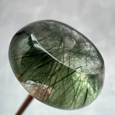 【ガネッシュヒマール産】アクチノライトイン天然ヒマラヤ水晶 タイヤ型ビーズ①/Ganesh Himal Actinolite in Himalayan Quartz Tire beads
