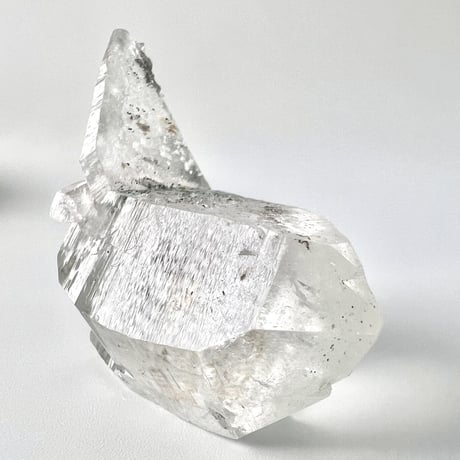 【マナスル産】クローライトイン天然ヒマラヤ水晶ポイント/Manaslu Chlorite in Himalayan Quartz Point