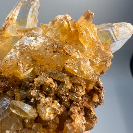 【ガネッシュヒマール産】リモナイトイン天然ヒマラヤ水晶クラスター/Ganesh Himal Limonite in Himalayan Quartz Cluster