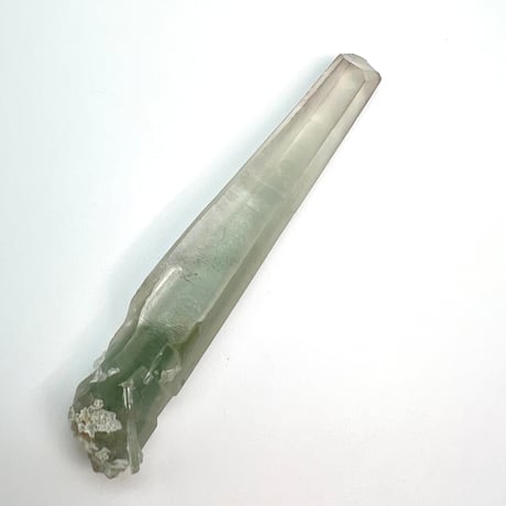 マダガスカル産クローライトインクォーツ/Madagascar Chlorite in Quartz