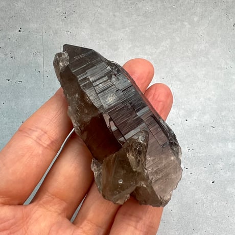 【ガウリシャンカール産】天然ヒマラヤスモーキークォーツ③ /GauriShankar Himalayan Smoky Quartz