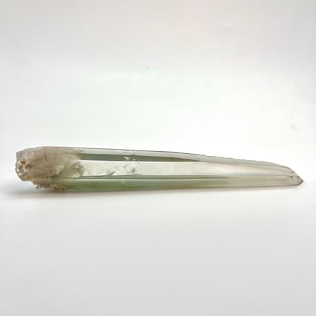 マダガスカル産クローライトインクォーツ/Madagascar Chlorite in Quartz