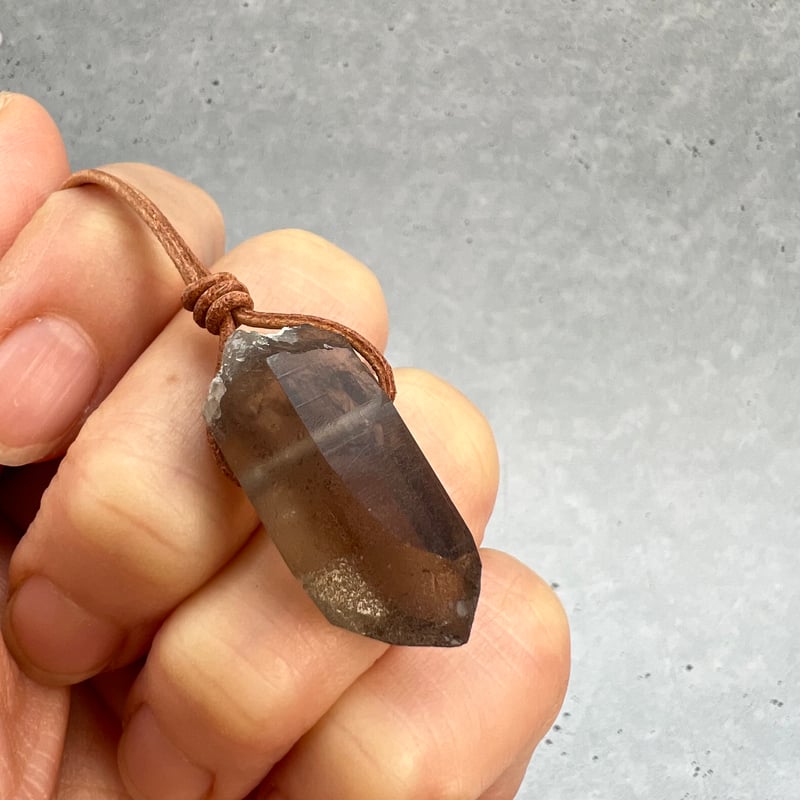ガウリシャンカール産】天然ヒマラヤスモーキークォーツ