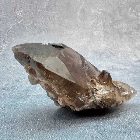 【ガウリシャンカール産】天然ヒマラヤスモーキークォーツ/GauriShankar Himalayan Smoky Quartz