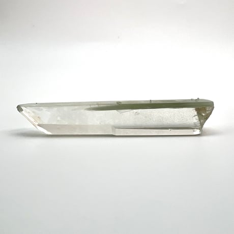 マダガスカル産クローライトインクォーツ/Madagascar Chlorite in Quartz