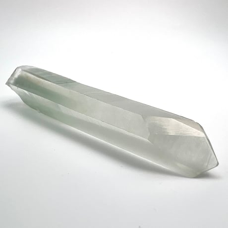 マダガスカル産クローライトインクォーツ/Madagascar Chlorite in Quartz