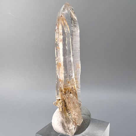 ガネーシュヒマール産リモナイトインヒマラヤ水晶/Ganesh Himal Limonite in Himalayan Quartz