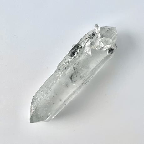 【マナスル産】クローライトイン天然ヒマラヤ水晶ポイント/Manaslu Chlorite in Himalayan Quartz Point